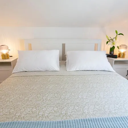 The Jazz Apartment, Old Town Located,free Parking Apartament Makarska